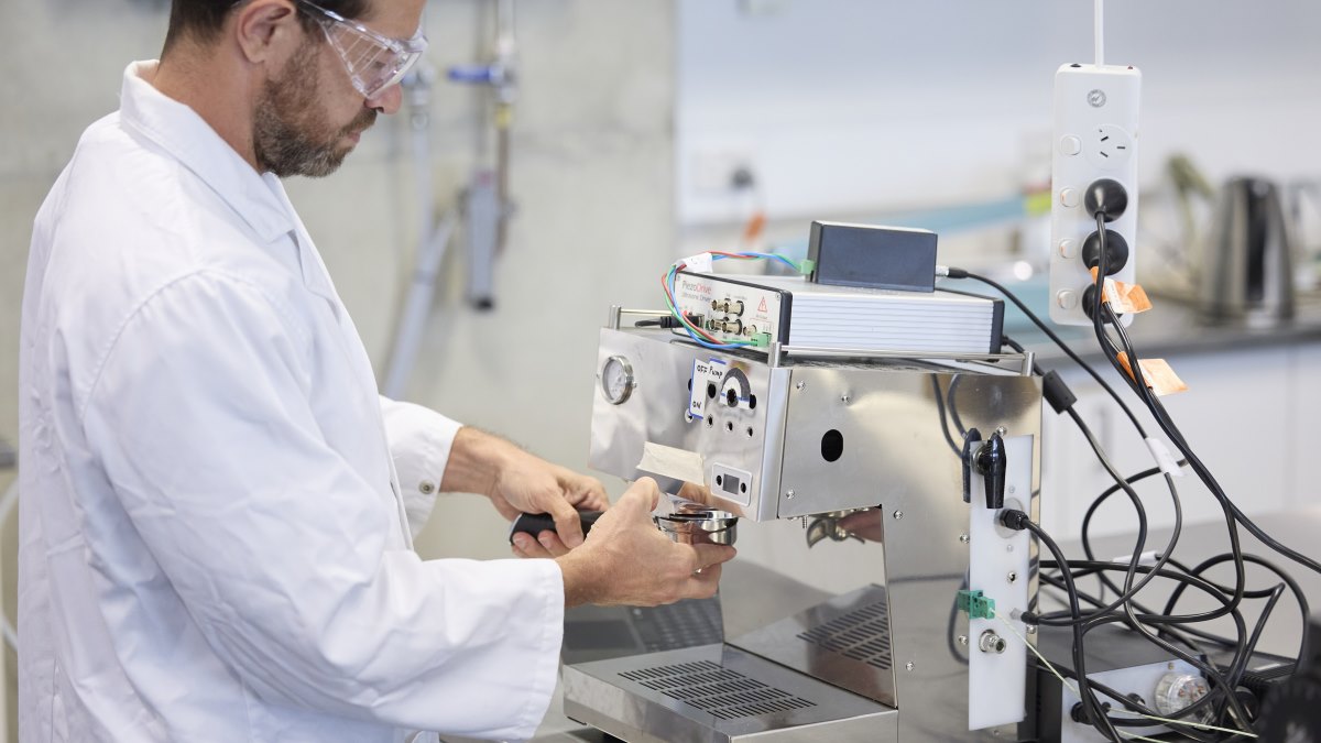 Making an “ultrasonic espresso” Free